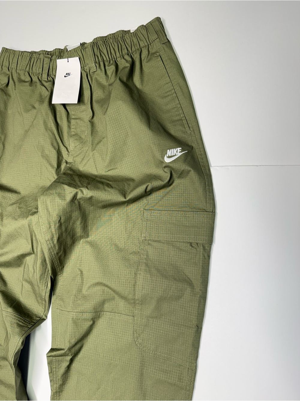 Nike Club Woven Cargo Pants Men's Sz M Ripstop Pattern HV1433-222 Retail$105 NWT - Picture 8 of 14